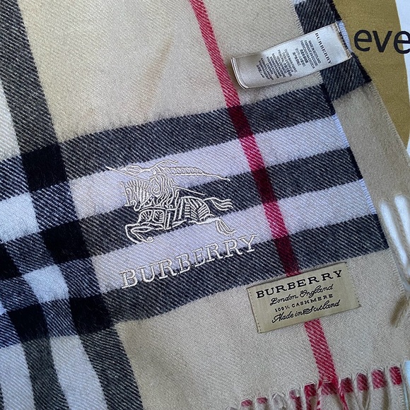 Burberry Brown Check Scarf - Picture 7 of 11